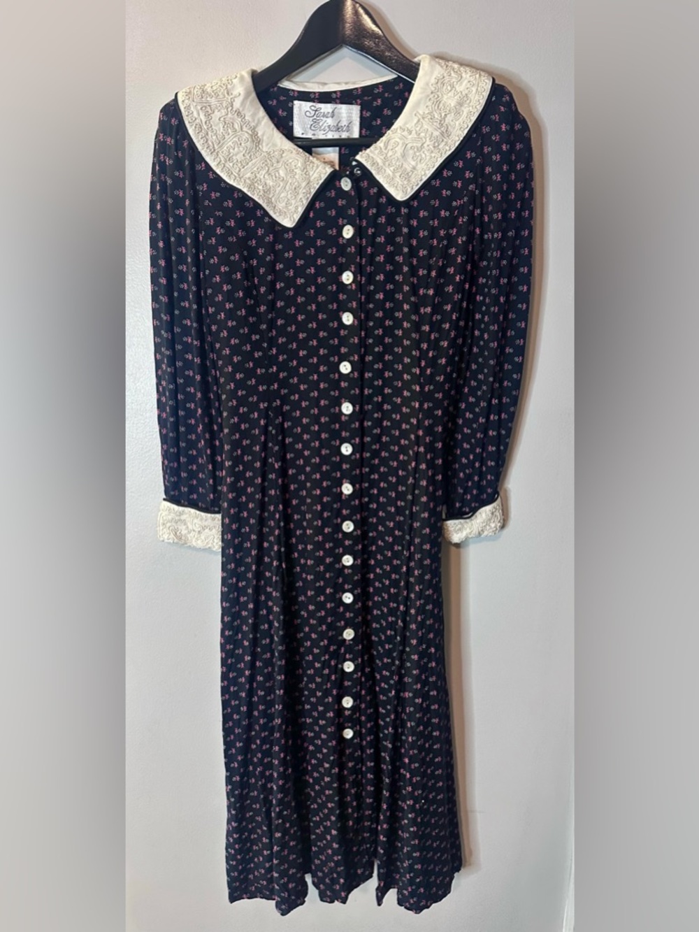 Vintage Sarah Elizabeth Petite Black Print Dress w/ Lace & Pearl Collar, 4
